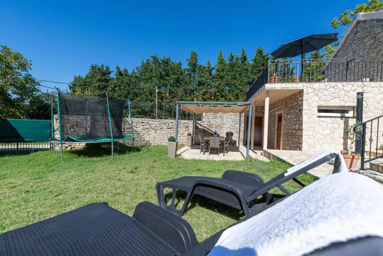 La Marlena Villa Benkovac Holiday home