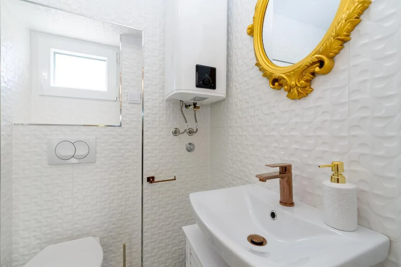 La Marlena Villa Benkovac Holiday home